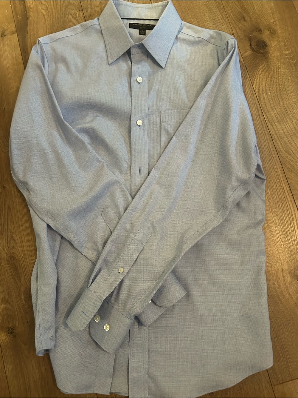 Banana Republic - Light Blue Men's Dress Shirt - Classic Button-Down